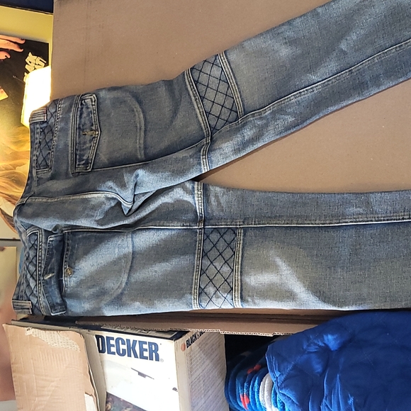 Pants - Picture 2 of 3